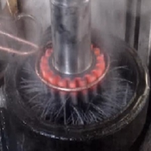 齿轮经过电磁感应加热设备淬火后常出现哪些缺陷?如何预防?