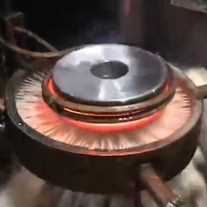 浅析感应加热机对大型铸件的热处理工艺